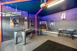 Elegant 8 Bdrm Villa With Games Room at Encore - Orlando - 1