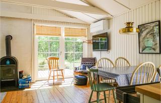 Nice Home In Nexø With Kitchen - Neksø - 6