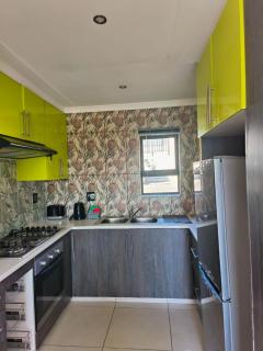 Mangenas Maison - East London - 9