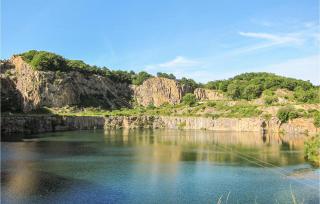 4 Bedroom Gorgeous Apartment In Allinge - 2