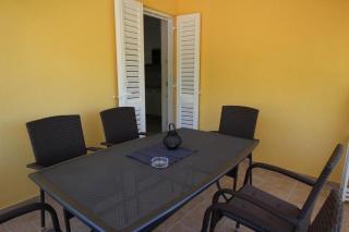 Modern eingerichtete Apartment für 4 Personen in einem Haus mit mehrere Apartments und mit Pool - Baška - 5