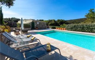 2 Bedroom Lovely Home In Punta Kriza - Nerezine - 1