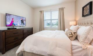 Stylish 5 Bdrm Abode with Private Pool and Spa in Encore - Kissimmee - 1