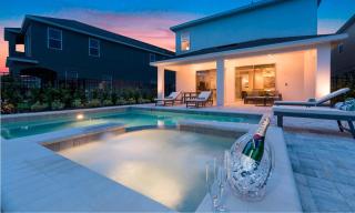 Ultra-Modern 5 Bdrm Villa with Games at Encore - Orlando - 9