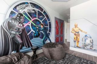 W415J - Modern Chic 9 Bedroom Mansion Sleeps 20 with Themed Rooms at Reunion Resort - 6