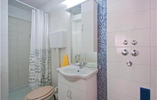 Amazing Apartment In Pula With Kitchen - Pula - 1