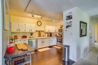Brian Head Condo with Fireplace, Close to Reservoir! - 9