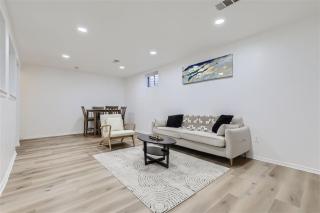 15-mins from DIA, Remodeled, Cozy Downstairs Unit - 9