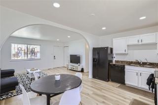 15-mins from DIA, Fenced-Yard, Garage, Remodeled - 7