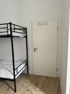 Heaven Homes - Doppelzimmer mit eigenem Bad - Düsseldorf - 3