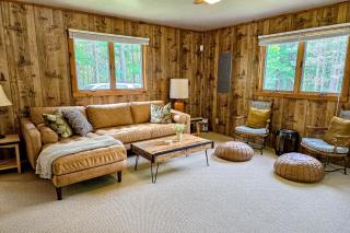 Rustic Retreat - Honor - 8