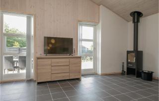 Four-Bedroom Holiday Home In Lokken - Løkken - 1