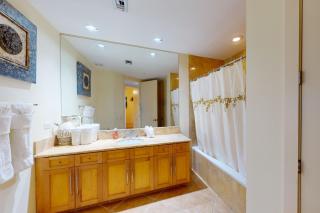 Sapphire Condominiums #303 - 4
