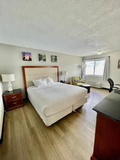 Days Inn by Wyndham Erie - Erie - 3