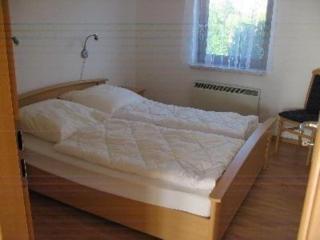 Ferienwohnung mit zwei Schlafzimmern und Terrasse - Saal - 7