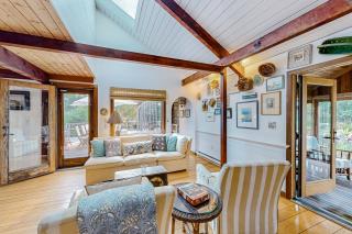 Nana’s Big Treehouse - West Tisbury - 5