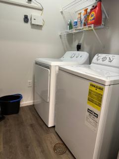 2 bedroom 2 bathroom comfy stay - 9