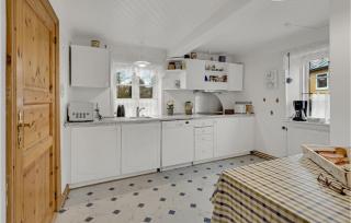 Two-Bedroom Holiday Home In Krusa - 5