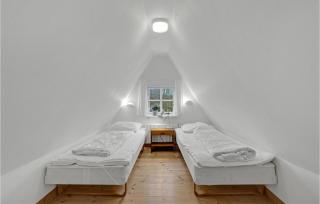 Two-Bedroom Holiday Home In Krusa - 3