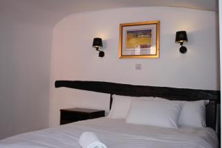 The George Hotel Stansted Airport - 5