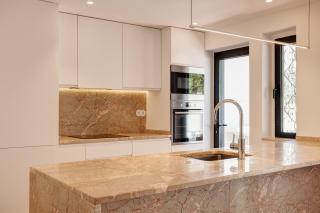 Moradia Tradicional no centro a 100m da Praia - 7