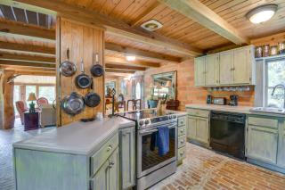 Rivers Edge Alabama Gulf Coast Getaway with Deck! - Fairhope - 1