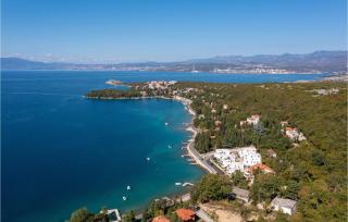 2 Bedroom Lovely Apartment In Omisalj - Omišalj - 8