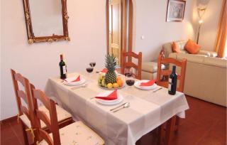 Lovely Apartment In Nerja With Wifi - Nerja - 2