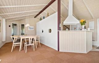 Nice Home In Sjølund With Sauna - 5
