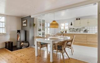 2 Bedroom Awesome Home In Otterup - 6