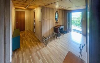4 Bedroom Stunning Home In Lyngdal - Lyngdal - 2