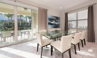 Fabulous 5 Bdrm Villa with Game Room in Encore - 1