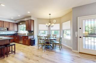 Walking On Sunshine - 1