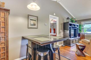 Lakefront Blairsville House with Game Room and Hot Tub - Blairsville - 4