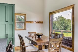 Family Tradition Glenwood Cabin with River Access! - 3