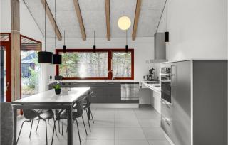 2 Bedroom Lovely Home In Grenaa - 4
