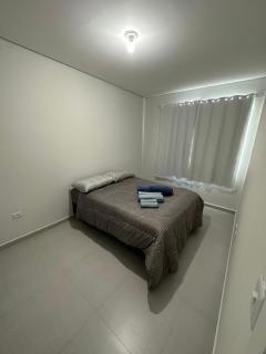Apartamento dois quartos com garagem no centro de Curitiba - Curitiba - 0