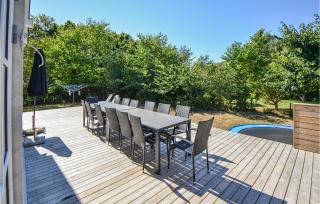 6 Bedroom Beautiful Home In Anholt - 9