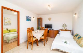Amazing Home In Zaton Doli With Kitchen - 5