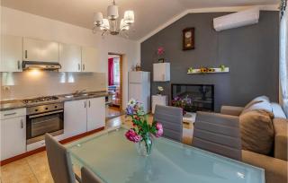 2 Bedroom Lovely Home In Medulin - Medulin - 5