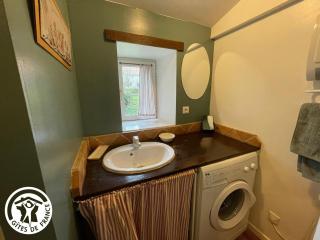 Gîte charmant avec jardin clos, proche attractions, 2 chambres, Wifi, parking, calme assuré - FR-1-426-138 - Le Tablier - 2