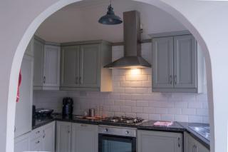 3 bedroom Lauderdale Mansions - London - 1