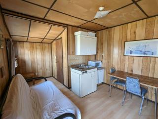 Tiny Wood Cottage 06 - Wasaga Beach - 6
