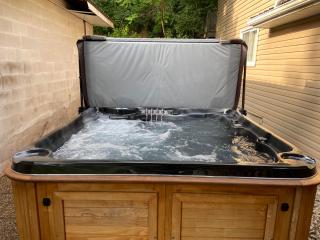 Cozy Cottage Retreat - 4