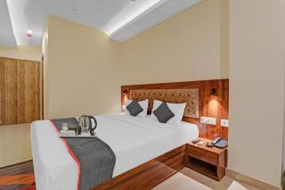 Townhouse H G Near Gautam Buddha Park - Lucknow - 9