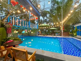 Charming and Spacious Beach Homestay 4 Rooms 1 Pool Entire Palace - Hà Bàng - 3
