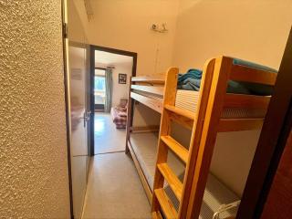 Appartement T2 cabine proche pistes avec balcon et casier à skis - FR-1-787-13 - Laveissière - 8