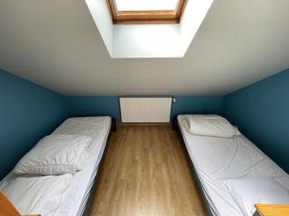 Chalet cosy 50m² avec WiFi à 300m des pistes, 2 chambres, casier à skis, proche gare et navette - FR-1-787-12 - 9