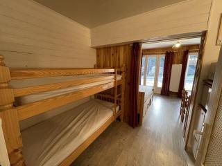 Studio rénové, calme, balcon sud, jardinet, proche pistes et commerces - FR-1-787-22 - Laveissière - 7