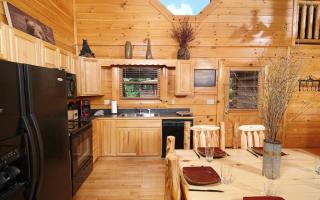 Bear Hug at Bear Creek - 2